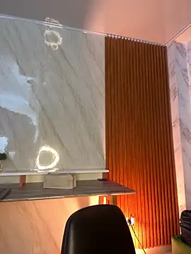 Snapshot of floriamANDjazmin chatting on 09.17.25 floriamANDjazmin online show from 09.17.25