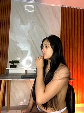 Snapshot of floriamANDjazmin chatting on 09.24.25 floriamANDjazmin online show from 09.24.25