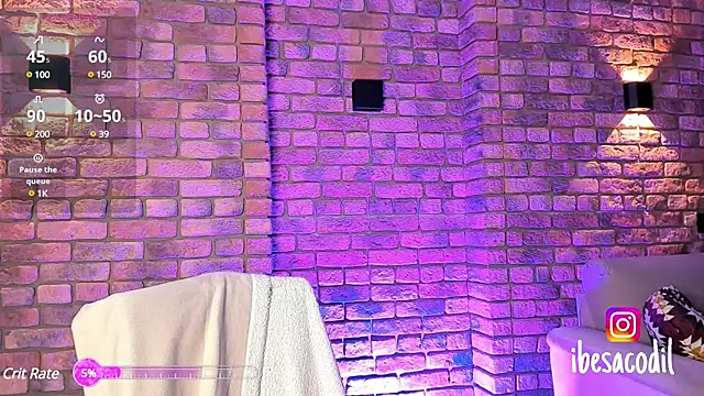 Snapshot of adriana_allien chatting on 02.17.25 adriana allien online show from 02.17.25