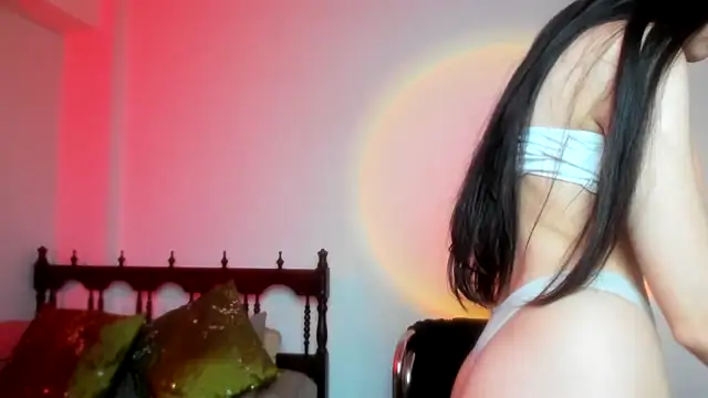 Snapshot of SailorxSindy chatting on 12.26.24 SailorxSindy online show from 12.26.24