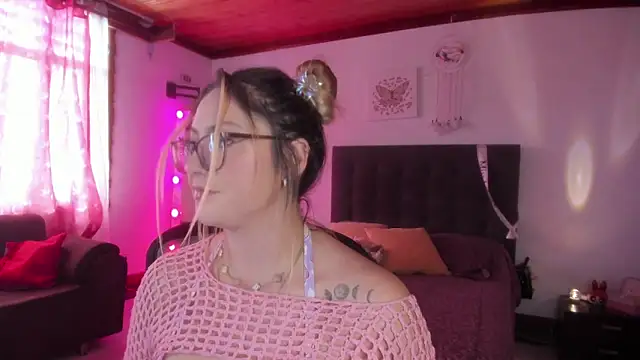 miss julietaa online show from 02.25.26