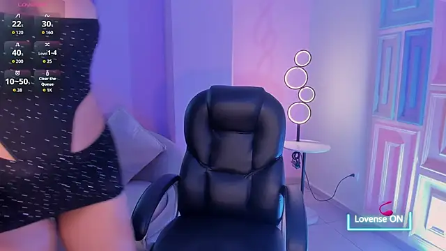 MaddisonLowe online show from 11.28.25