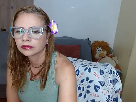 Snapshot of _melisaa_ chatting on 04.25.26 melisaa online show from 04.25.26