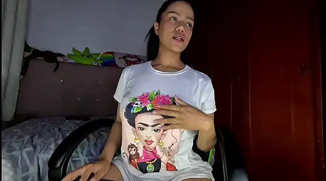 Snapshot of Ale_xandra chatting on 02.27.25 Ale xandra online show from 02.27.25