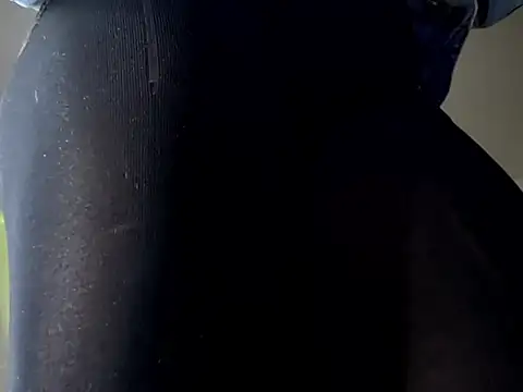 Snapshot of Ale_xandra chatting on 10.12.25 Ale xandra online show from 10.12.25