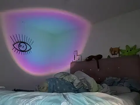 Snapshot of Ale_xandra chatting on 02.15.26 Ale xandra online show from 02.15.26