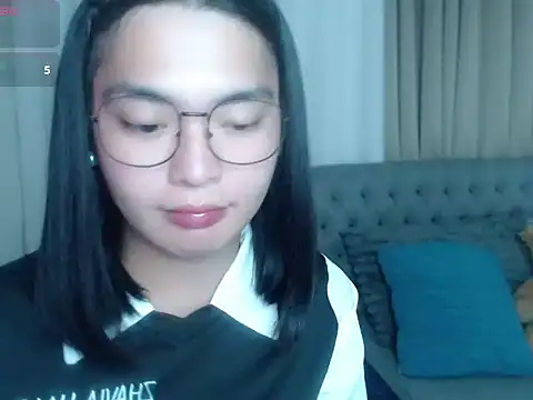 zhaviahale21 online show from 06.25.26