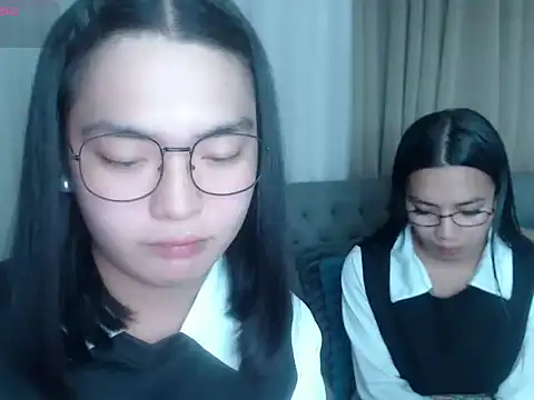 zhaviahale21 online show from 06.30.26
