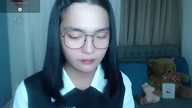 zhaviahale21 online show from 07.17.26