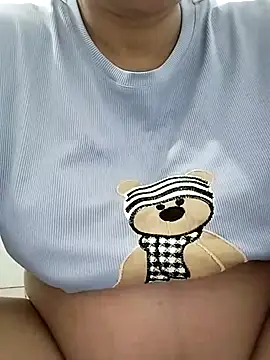 Mimi18x online show from 03.06.25