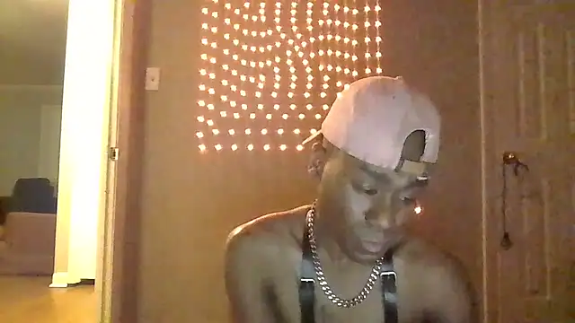 PETER-RABIT online show from 12.12.24