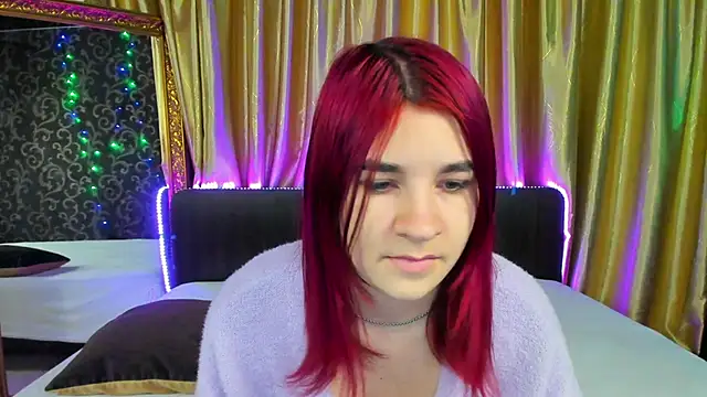  Polly Love  online show from 12.04.24