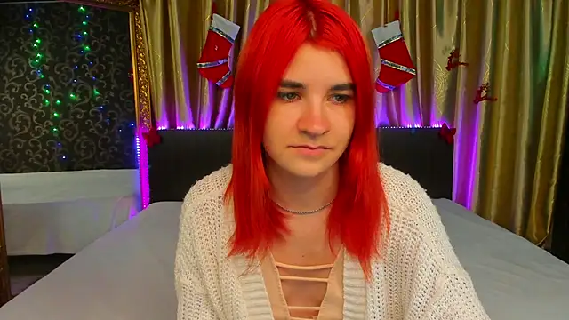  Polly Love  online show from 12.26.24