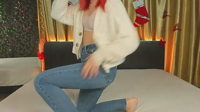  Polly Love  online show from 12.27.24