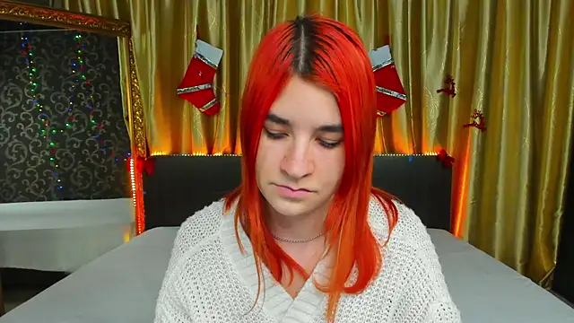  Polly Love  online show from 01.24.25