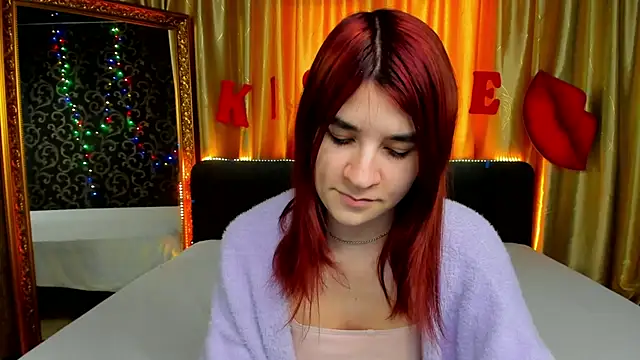  Polly Love  online show from 02.13.25