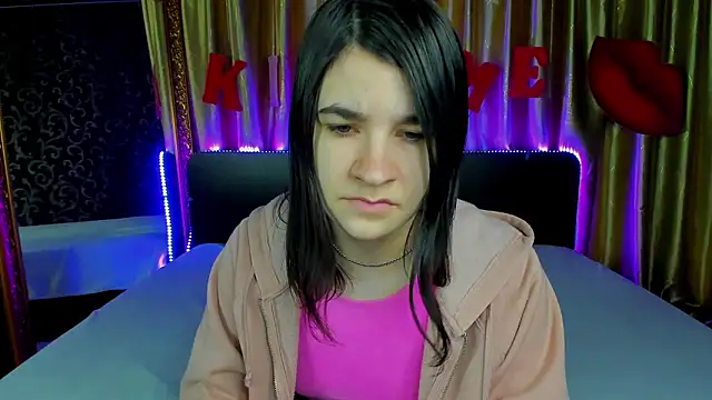 Snapshot of _Polly_Love_ chatting on 02.17.26 Polly Love online show from 02.17.26