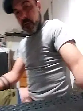 Snapshot of affascino chatting on 02.04.26 affascino online show from 02.04.26