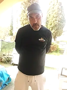 Snapshot of affascino chatting on 03.10.26 affascino online show from 03.10.26