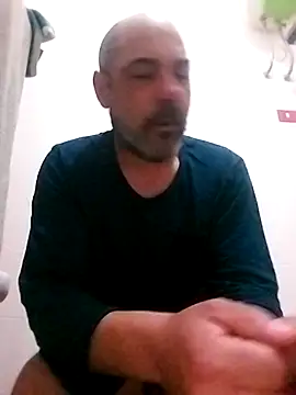 Snapshot of affascino chatting on 03.24.26 affascino online show from 03.24.26