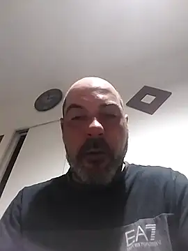 Snapshot of affascino chatting on 03.25.26 affascino online show from 03.25.26