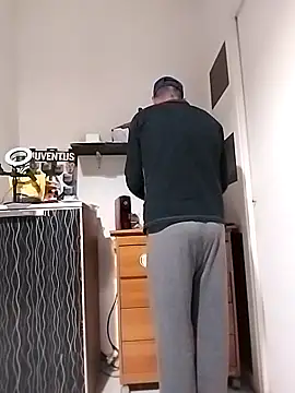 Snapshot of affascino chatting on 04.09.26 affascino online show from 04.09.26