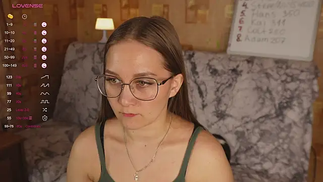 Miatiny online show from 01.22.25