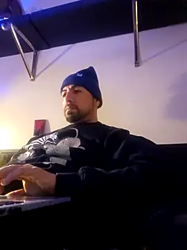 nakedtony81 online show from 02.19.26