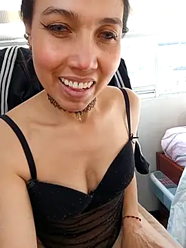 KimPielCanela online show from 01.07.26