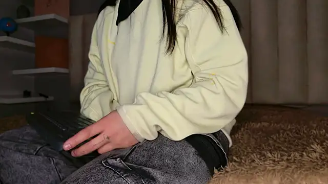 Megan mooree  online show from 03.16.26