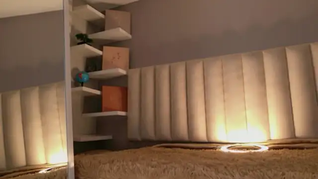 Megan mooree  online show from 03.24.26