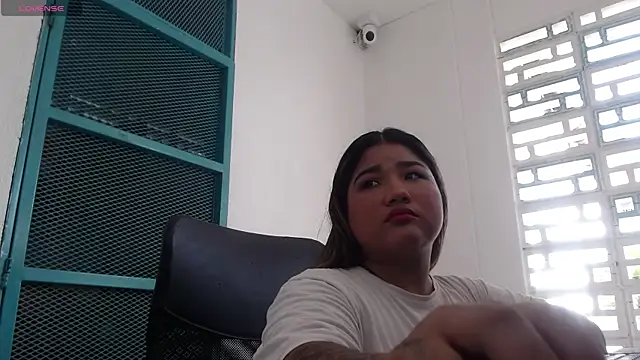 Gabycutee online show from 09.21.25