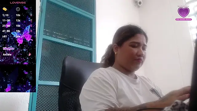 Gabycutee online show from 10.04.25