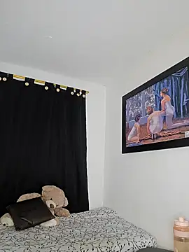 Antonella2 m online show from 12.06.24