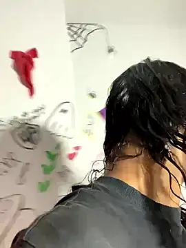 Snapshot of bloom444 chatting on 01.17.26 bloom444 online show from 01.17.26