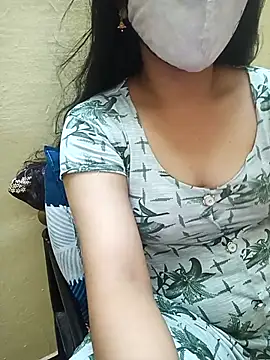 Snapshot of yourtamilcouple chatting on 03.16.25 yourtamilcouple online show from 03.16.25