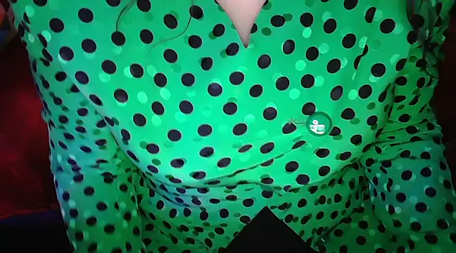 CronacaErotica online show from 02.05.25