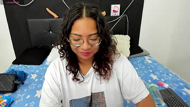 im angels77 online show from 02.01.25