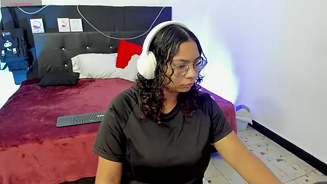 im angels77 online show from 02.26.25