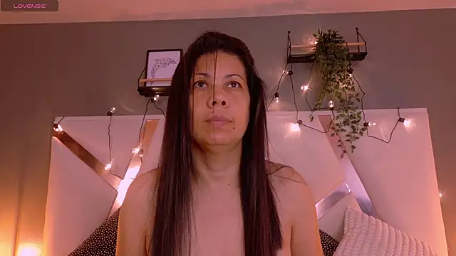 JaylaScott   online show from 09.26.25