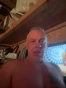 Snapshot of JakubW79 chatting on 02.27.25 JakubW79 online show from 02.27.25