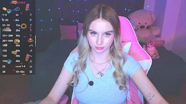 Snapshot of doll_barbieee chatting on 04.20.26 doll barbieee online show from 04.20.26