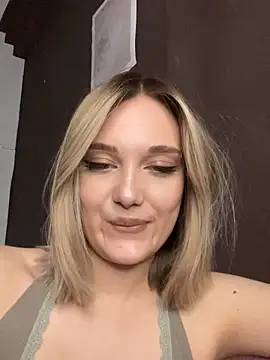 Snapshot of Alisa_Rise chatting on 03.16.25 Alisa Rise online show from 03.16.25