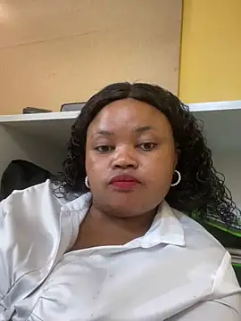 Curveysinaa online show from 02.10.25