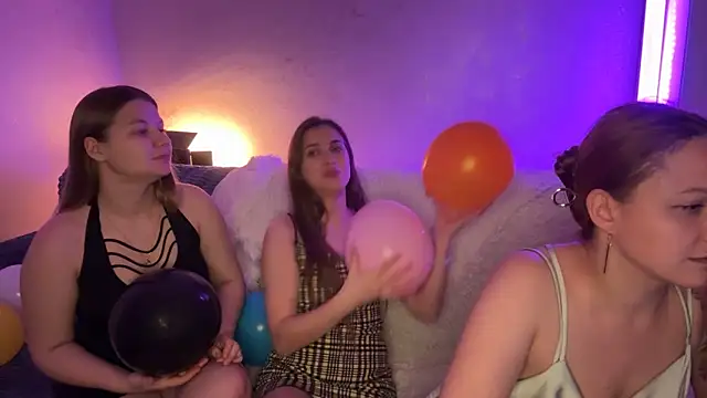   2sya   online show from 11.21.25