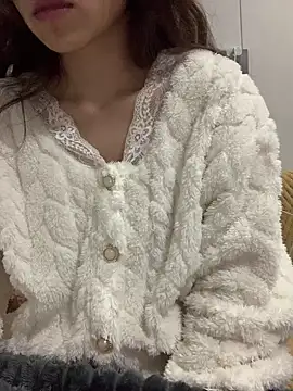 Aimeil online show from 12.15.24