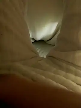 Aimeil online show from 01.04.25