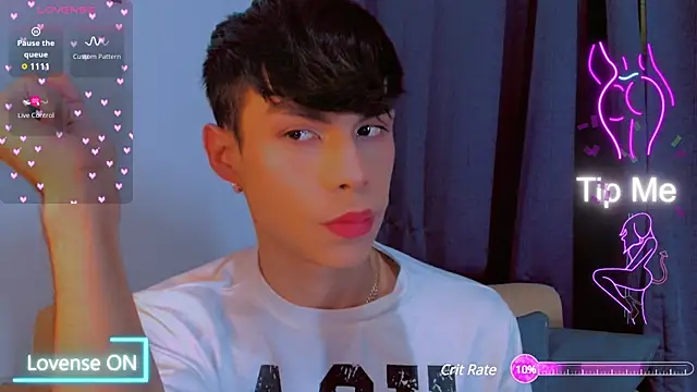 femboykeene online show from 01.15.25