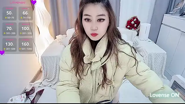 Feifei-cn online show from 02.23.26