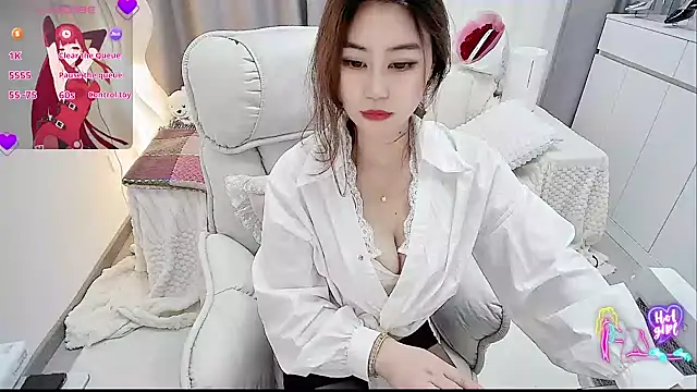 Feifei-cn online show from 03.23.26